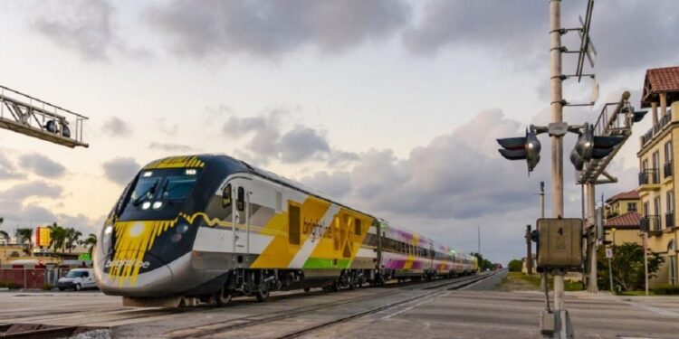 De Miami a Orlando en tren: desde cuándo se podrá viajar en este nuevo y veloz medio