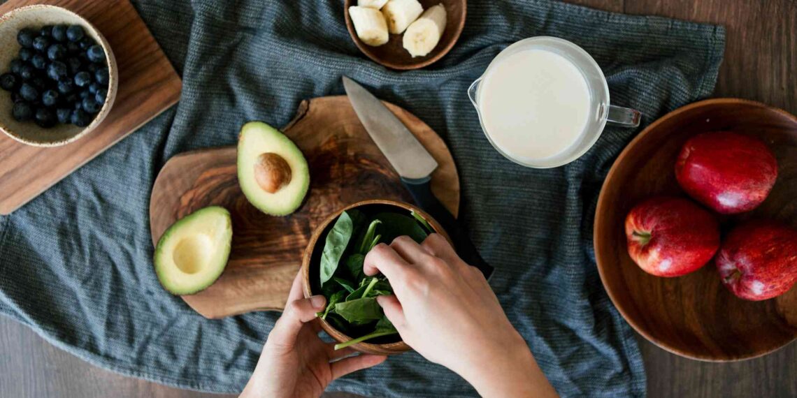 Low-Carb Foods: 25 Nutritious Food Options