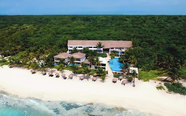 The Fives Hotels Residences presenta The Beachfront by The Fives Hotels, un nuevo y exclusivo hotel boutique solo para adultos en la Riviera Maya