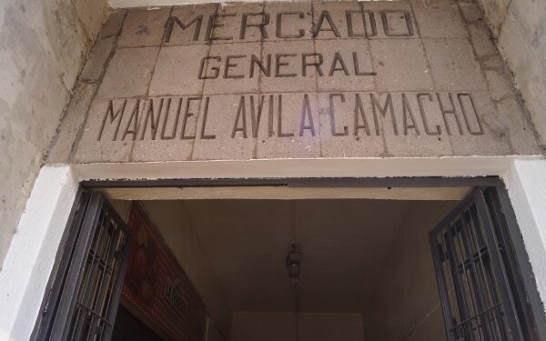 xplora la Tradición y la Diversidad Cultural en el Mercado de Santa Tere en Guadalajara