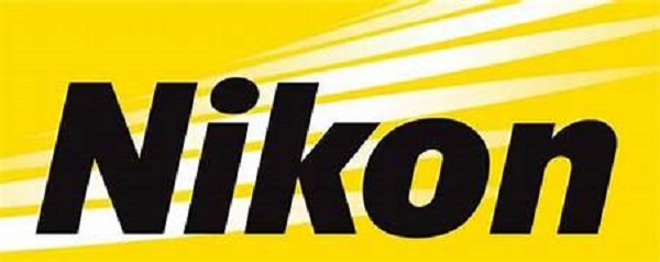 El esplendor del resplandor total: Nikon lanza el NIKKOR Z 135mm f/1.8 S Plena