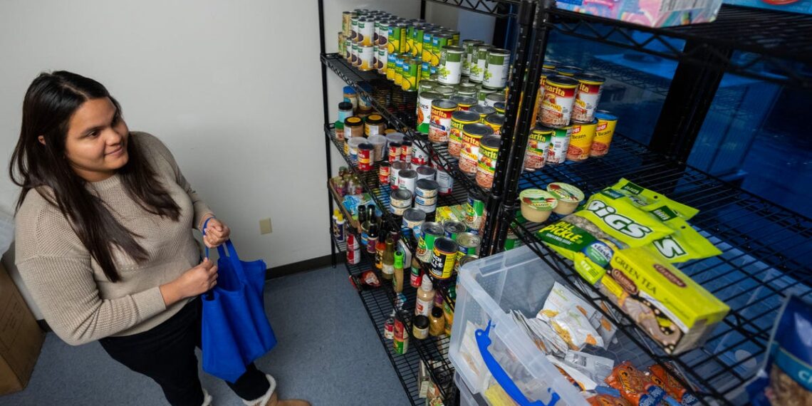 Here's what Wisconsin food pantries need the most, and what you can skip