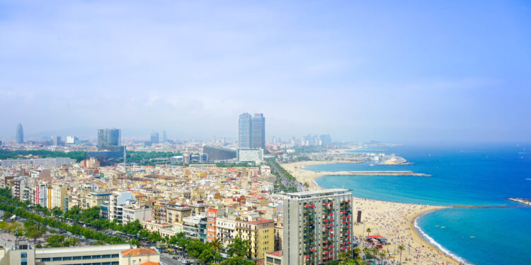 Barcelona, entre las diez ciudades europeas que más verán incrementadas sus tarifas hoteleras