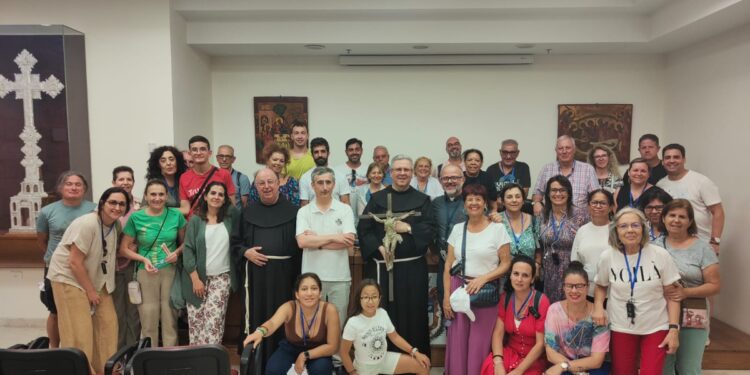 Las agencias de viaje anulan reservas a Israel y temen por Jordania y Egipto