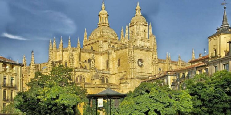 Cinco viajes para el puente del Pilar a una hora de Madrid