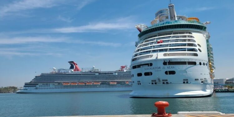 Empieza con poca fuerza temporada alta de cruceros en Puerto Vallarta
