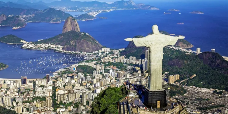 Por miedo a la suba del dólar adelantan compras de viajes al exterior: ¿cuánto cuestan?