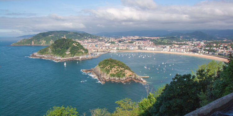 Los mejores destinos para viajar en 2024, según Lonely Planet (y dos son españoles)