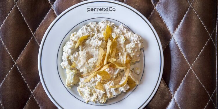 El Paseo Colón de Sevilla acogerá del 13 al 15 de octubre el Festival del Montadito y la Ensaladilla