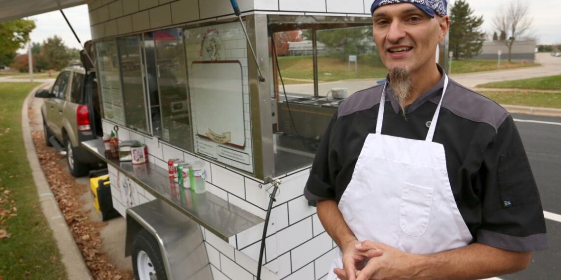 Braisin' Hussies No. 1 in Madison's annual food cart review