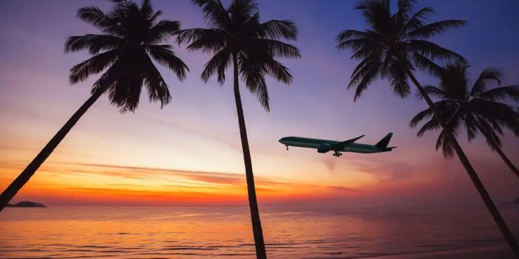 Dólar y precios del combustible podrían arruinar planes de viajar en avión en LatAm