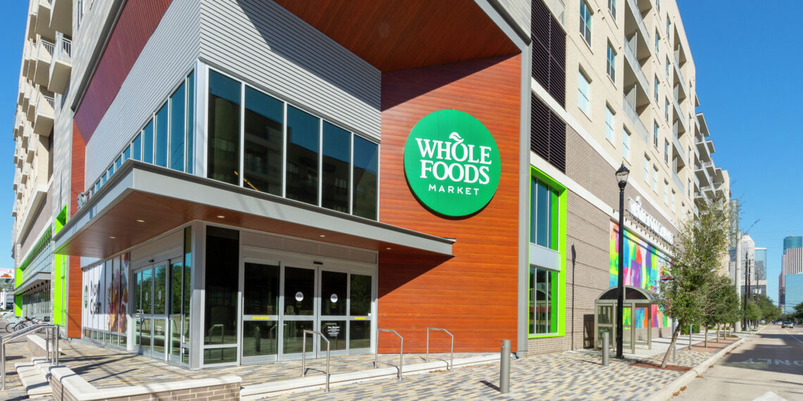 Houston Midtown Whole Foods closure Oct. 13 prompts sale on groceries