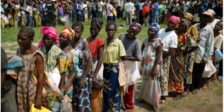 FG donates foods, agricultural inputs to IDPs in FCT