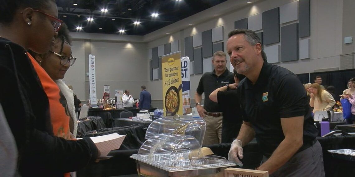 Longview food show allows students to decide cafeteria fare