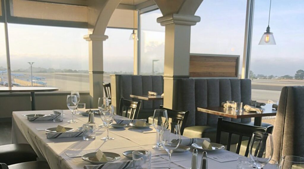 Monterey Regional Airport’s ‘Woody’s at the Airport’ snags top spot – Monterey Herald