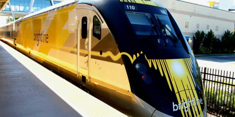 Tren rápido Miami-Orlando aumentará sus viajes próximamente