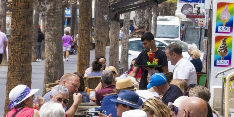 20,2 millones de visitantes extranjeros y 27.381 millones de euros en caja