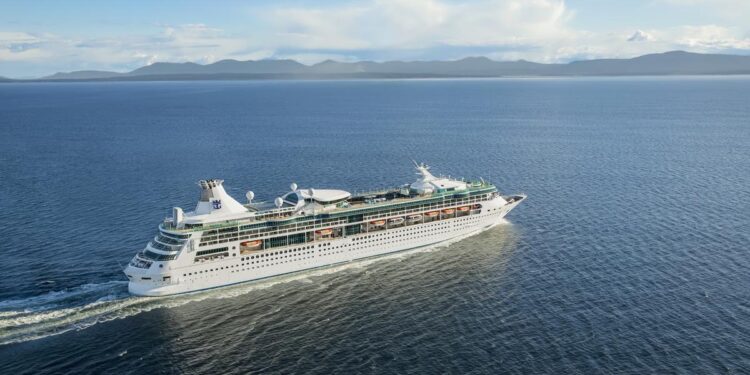 Barco de Royal Caribbean ayuda a evacuación de estadounidenses desde Israel