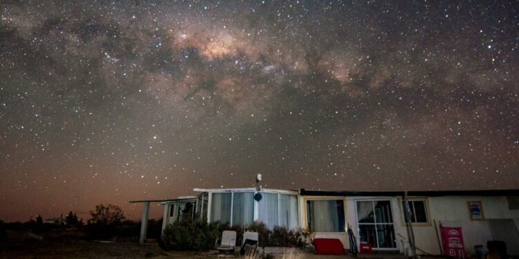 4 opciones de astroturismo del mar a las montañas en Río Negro