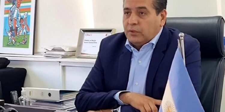 Argentina con acciones simultáneas en Italia y en España