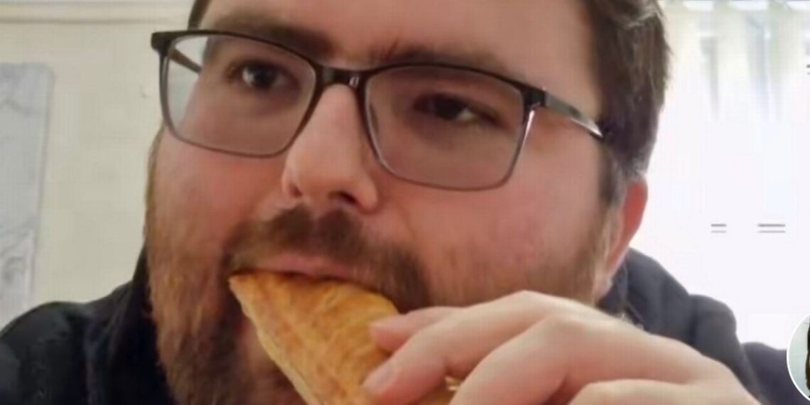 American tries Greggs sausage roll for the first time - leaving Brits in stitches