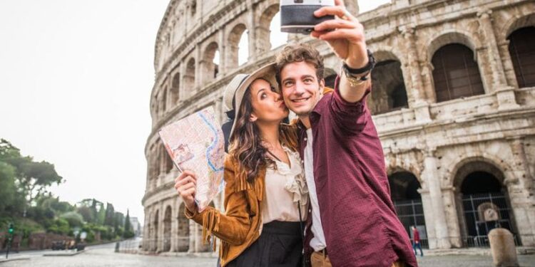 Gli arrivi dall’estero alimentano la crescita dell’industria turistica