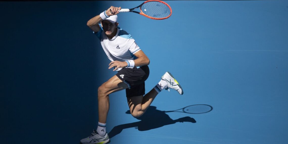 El tenis estrena un 'salario mínimo' de hasta 300.000 dólares, pero algunos recelan: "No es la solución"
|
Relevo