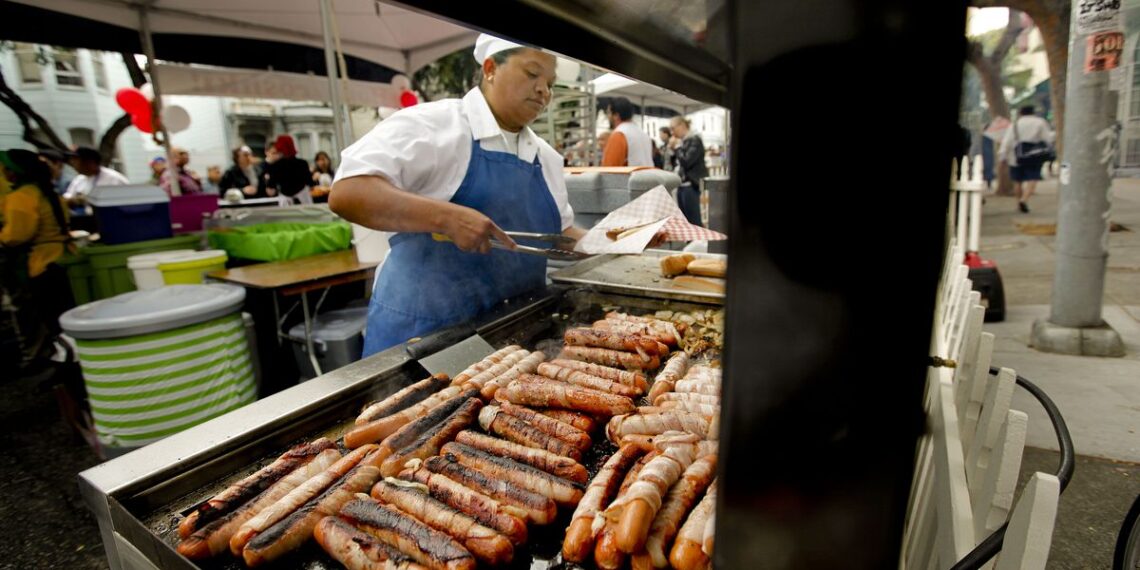 Temporary Street Vendor Ban in the Mission Will Not Impact Food Sellers