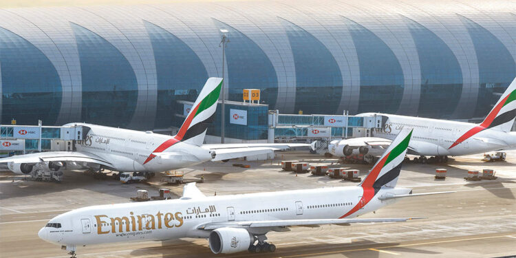 Emirates extiende la suspensión de vuelos entre Dubai y Tel Aviv