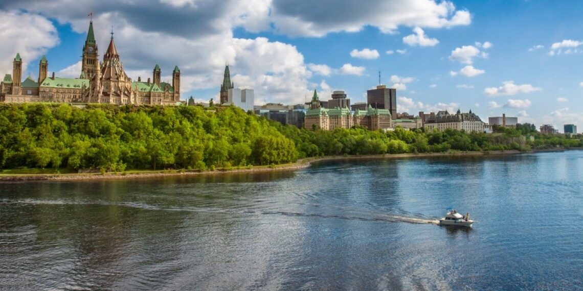 These Are The 10 Best Hostels For Digital Nomads To Book In Canada