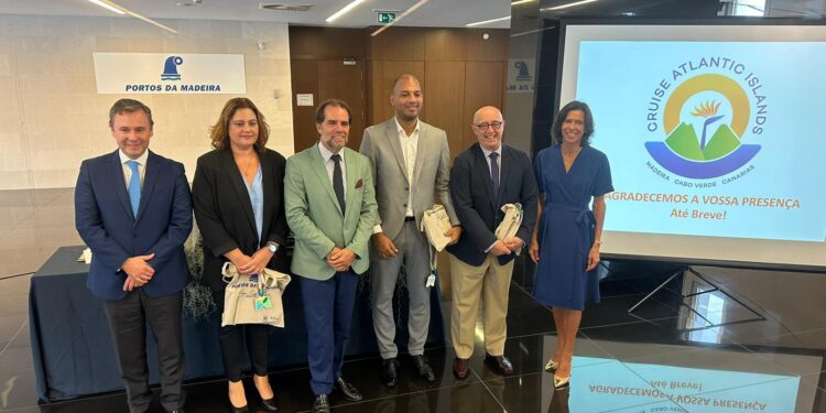 Canarias, Madeira y Cabo Verde acuerdan promover los cruceros en las islas atlánticas
