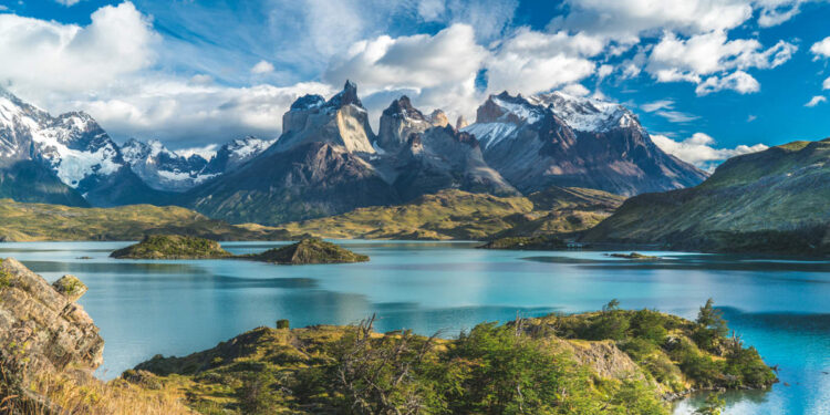 Los grandes viajes y escapadas del próximo número de noviembre de Viajes National Geographic