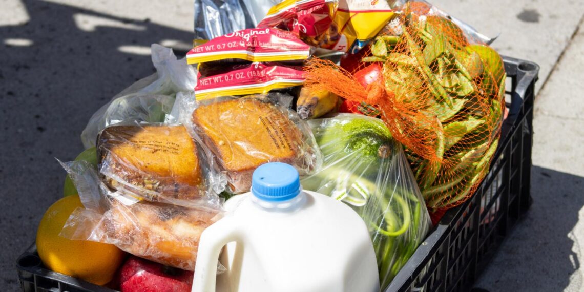 Long Beach seeks vendor for Mobile Healthy Food Market pilot program