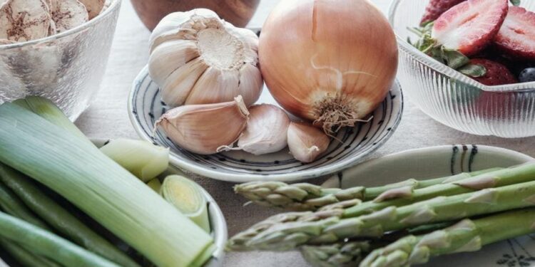 8 Best Prebiotic Foods You Should Eat, According To Experts – Forbes Health