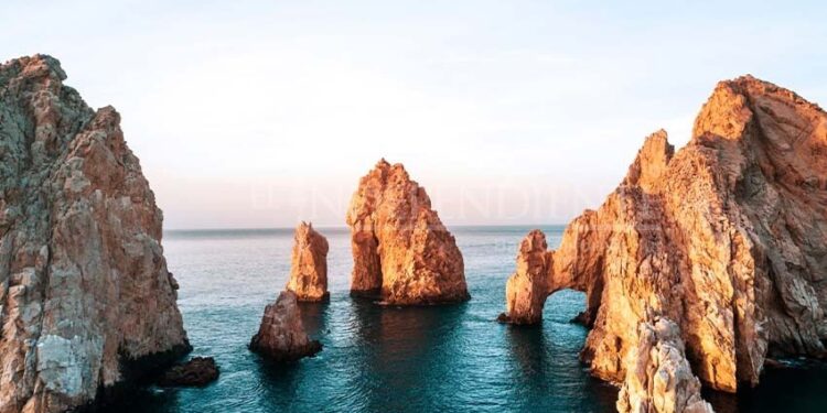 Los Cabos es reconocido a nivel mundial en los Travel Weekly Magellan Awards y los MarCom Awards 2023