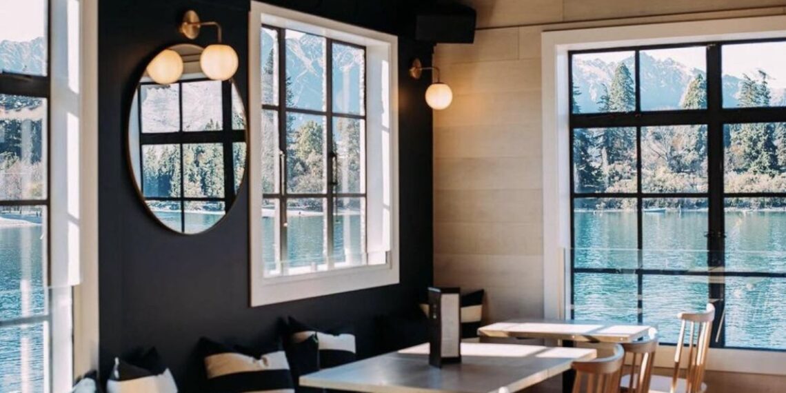 The Best Restaurants in Queenstown For Foodies