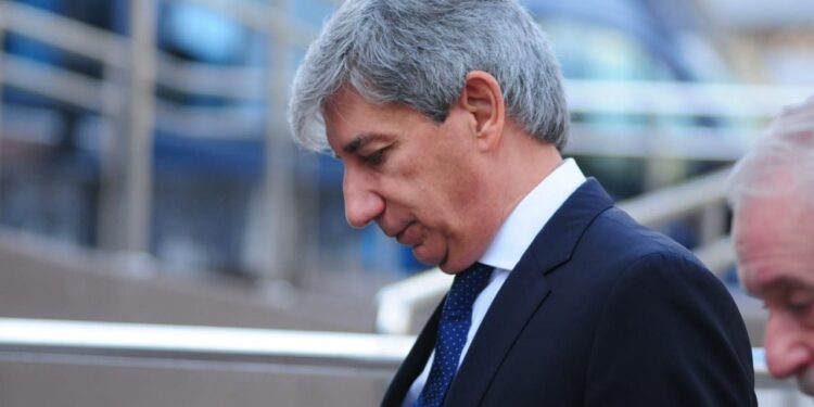 El patrimonio inexplicable de Walter Bento: viajes frecuentes, lujos e inversiones en inmuebles