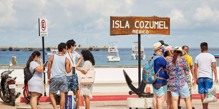 Prevé CPTQ pocas afectaciones turística por alerta mundial de viajes de Estados Unidos 