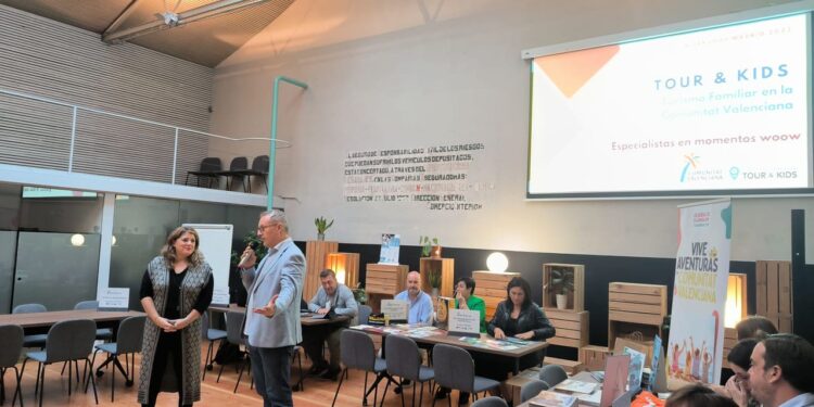 Peñíscola se promociona como destino familiar en Madrid