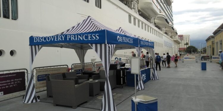 Puerto Vallarta se mantiene como punto preferencial en la Riviera Mexicana