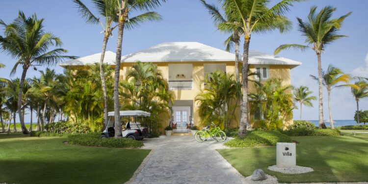 Tortuga Bay Puntacana Resort & Club reconocido en los en los Caribbean Boutique Hotel Awards 2023 • Online Plus