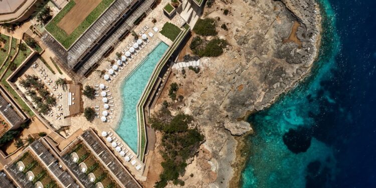 Six Senses Ibiza: entre los 50 mejores hoteles del mundo