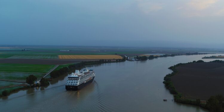 Sevilla, «el destino más valorado» de los clientes de una de las principales navieras del mundo