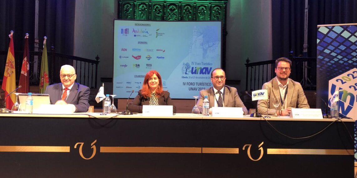 El IV Foro UNAV apuesta por un modelo turístico de calidad, apoyado en la innovación y la digitalización