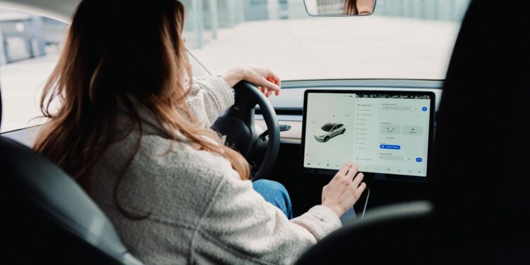 ¿Bolt, Uber o Cabify? ¿Cuál es la mejor aplicación para pedir un VTC?