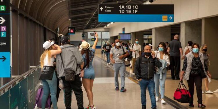 ¿Busca ahorrar dinero? La aplicación de Google que le ayuda a encontrar vuelos baratos