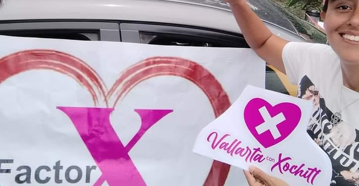 Con pega de calcas en crucero de Sam´s se suman al arranque de precampaña de Xóchilt Gálvez, el lunes