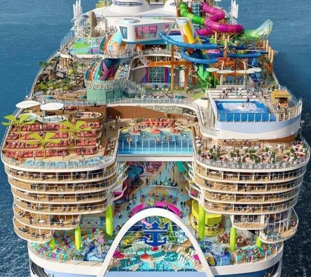 Royal Caribbean: entrega oficial del barco más grande del mundo