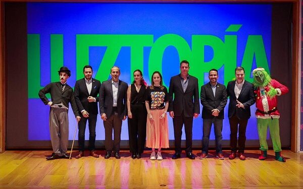 La Magia de Hollywood ilumina Monterrey: Luztopía 2023 Transforma Parque Fundidora en un Mundo de Ensueño Navideño