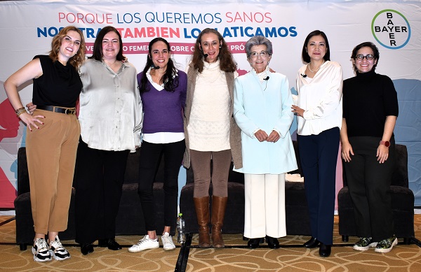 Panelistas femeninas tuvieron platica sobre cáncer de prostata